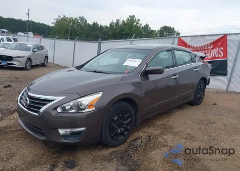 2015 Nissan Altima 2.5 S from USA, damaged, VIN 1N4AL3AP7FC224193